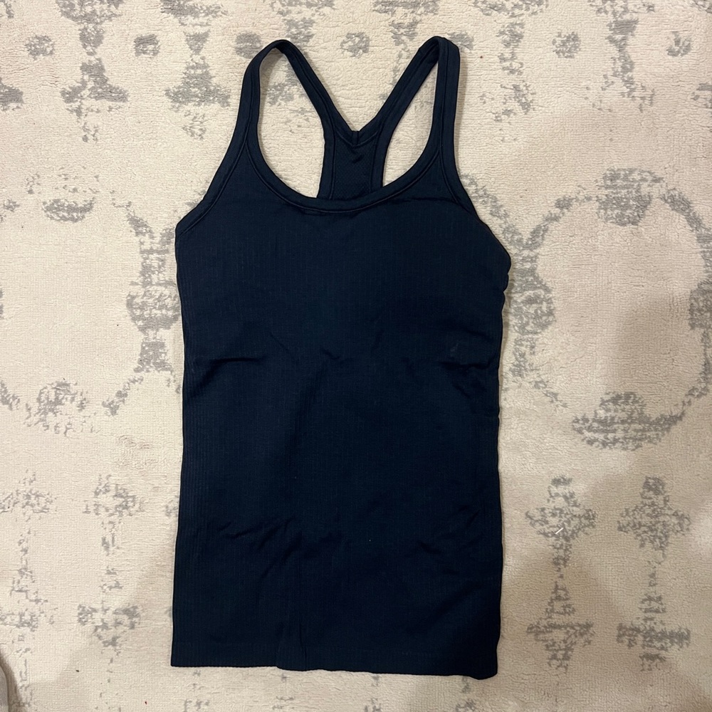 Lululemon ebb to street tank